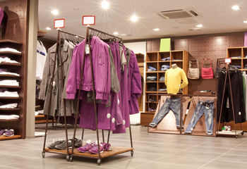Retail growth comes to grinding halt amid rate cut uncertainty