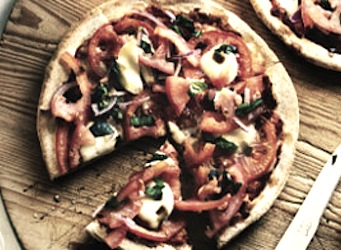 Crust pizza franchise business acquired by Retail Food Group