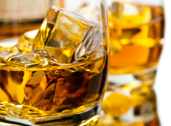 Piss pots to picky palates: alcohol brands ‘premiumise’ Aussie tastes