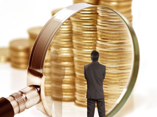 Trust in business has declined to GFC levels in 2015
