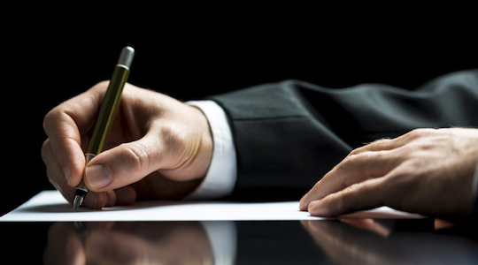 Follow the leader: does your CEO personally answer customer feedback?