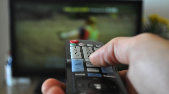 Internet-capable TVs up but traditional sets still dominate households