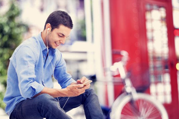 Mobile-friendly CX critical to engaging consumer loyalty, report reveals