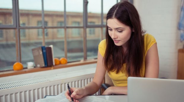 EMMA study says breadwinning women read more news