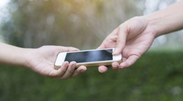When you trade in your old iPhone, Apple will donate to charity