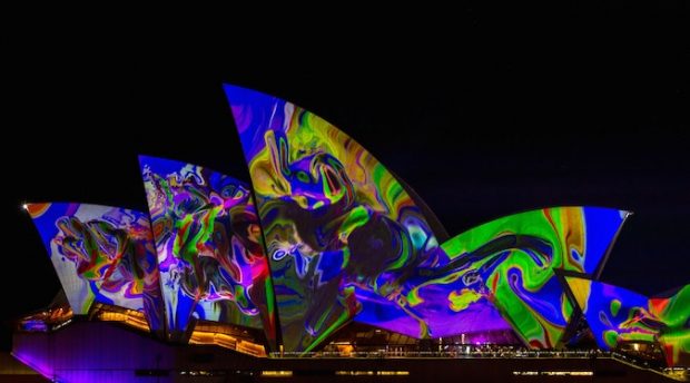 Outrage intensifies over Opera House horse racing ad