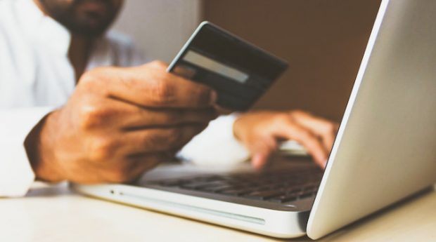 Forty-three percent of Australian shoppers buying online