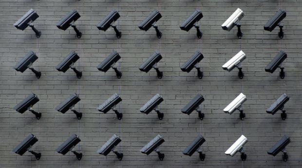 Apple will delay new privacy rules for the iOS 14 until next year