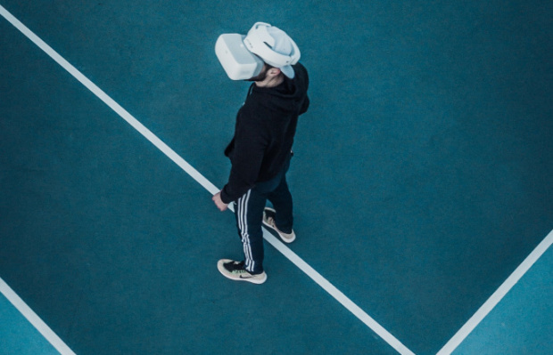 What role does Augmented Reality play in shaping consumer behaviour