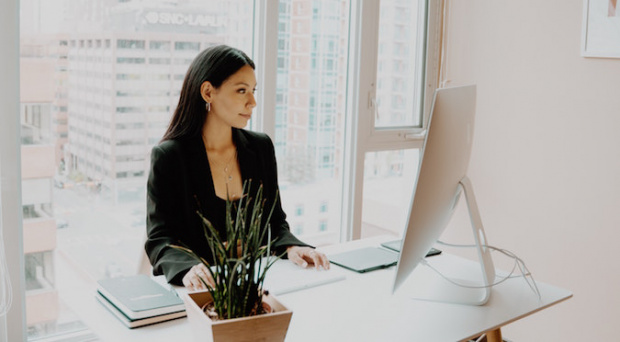 Why PR agencies should stop doing timesheets and start charging for results